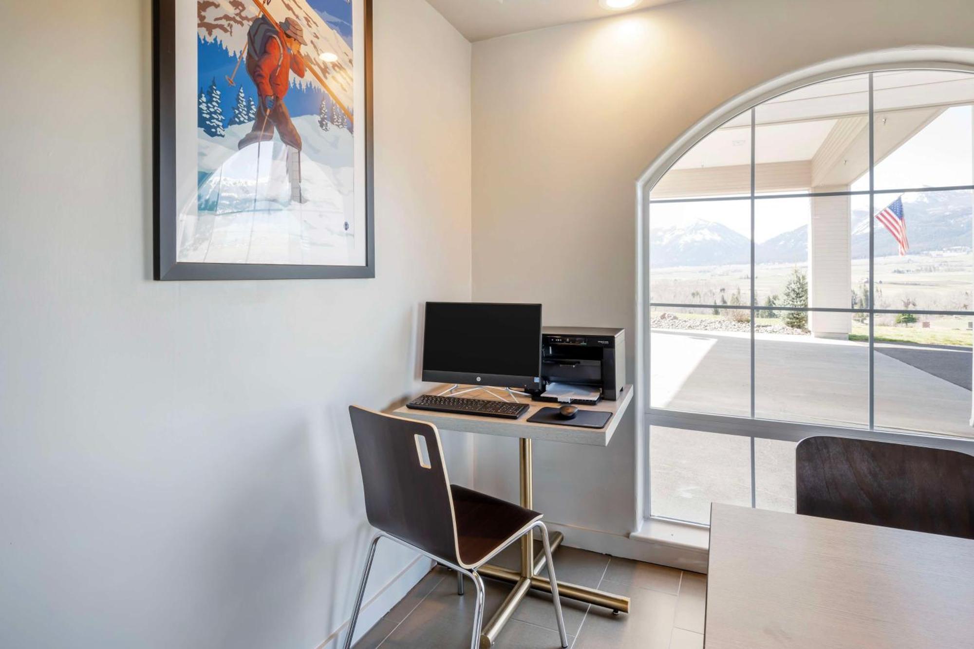Surestay Plus By Best Western Enterprise Buitenkant foto